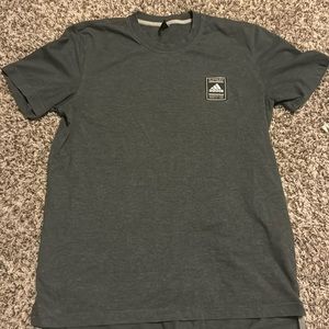 Adidas shirt men’s medium